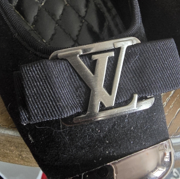 Vintage Louis Vuitton shoes. - Picture 8 of 17